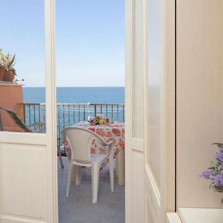 La Marina Apartment Riomaggiore Bagian luar foto